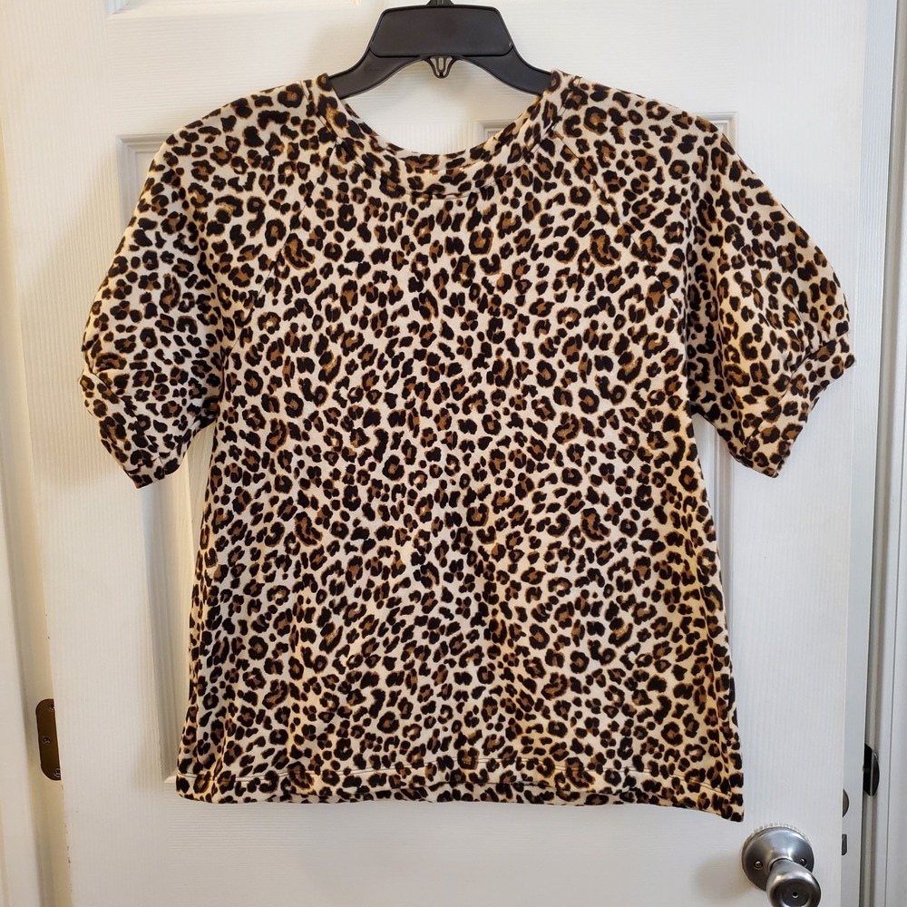 Velvet Graham & Spencer sz M cheetah print lightweight ss sweatshirt top casual
